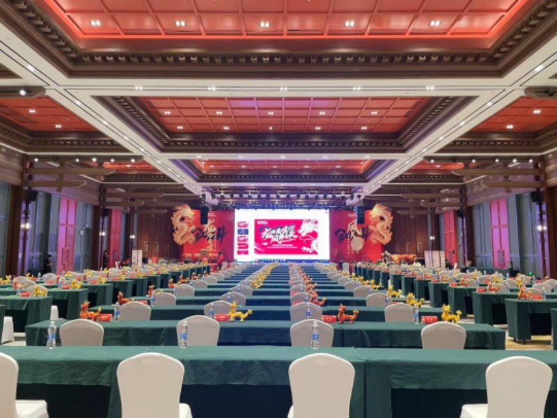 多功能厅 (2).jpg